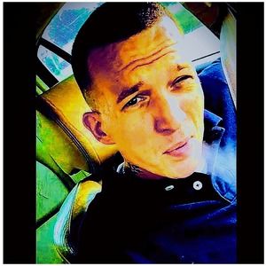 Meet your Posher, Eric